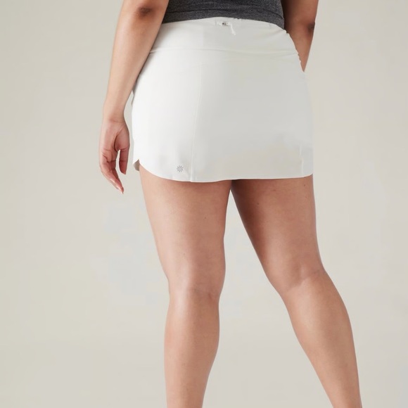 Athleta Dresses & Skirts - Athleta Run With It Skort 16" Women's White Athletic Skirt Size 1X NWT